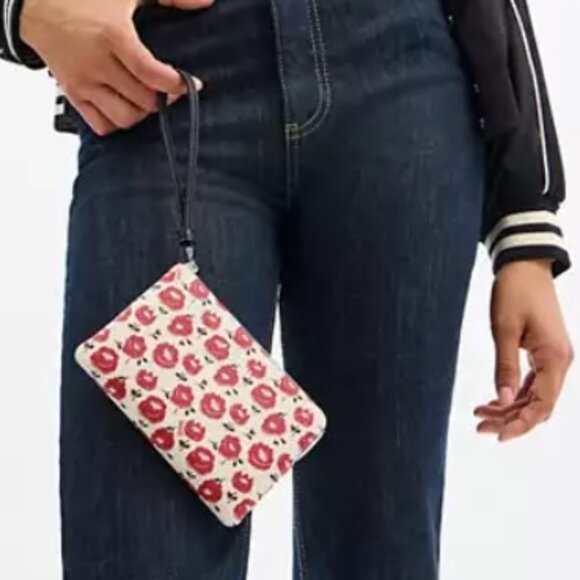 Coach Corner Zip Wristlet With Floral Print - Picture 4 of 4